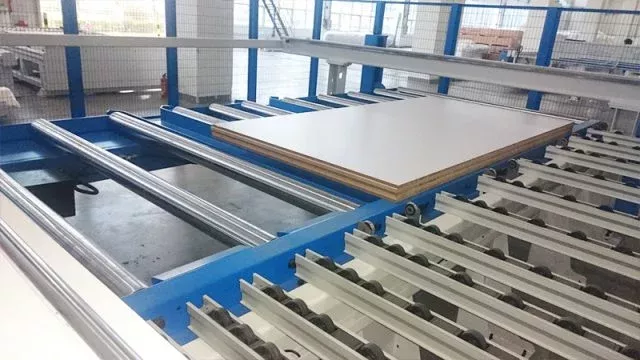 Seccionadora 838 L plataforma Seccionadora 838 L plataforma