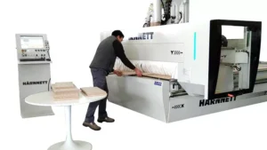 Empujador de descarga